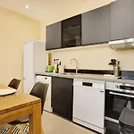 New And Bright Apartment 4 People